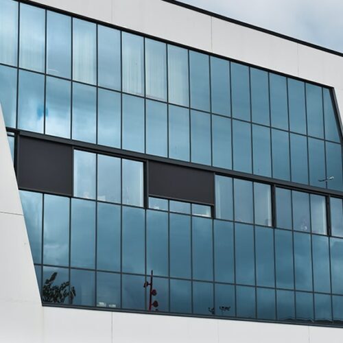 Glasfasader Olympia Preconal-1 fasader