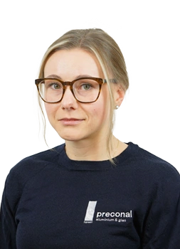 Ebba-Personalbild-hemsida-Preconal-2025 kontakt