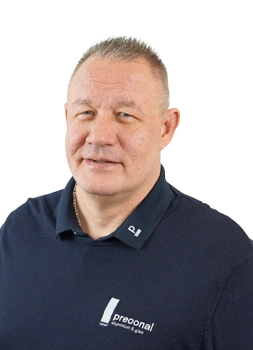 Robert J-Personalbild-hemsida-Preconal-2025