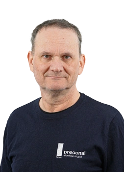 Michael H-Personalbild-hemsida-Preconal-2025-