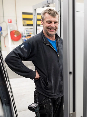 Jobba hos preconal-dörrar och glas