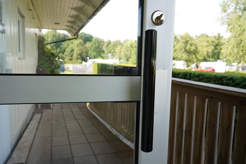 Spröjs-Preconal-Aluminiumdörr