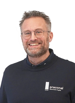 Mattias-Personalbild-hemsida-Preconal-2026