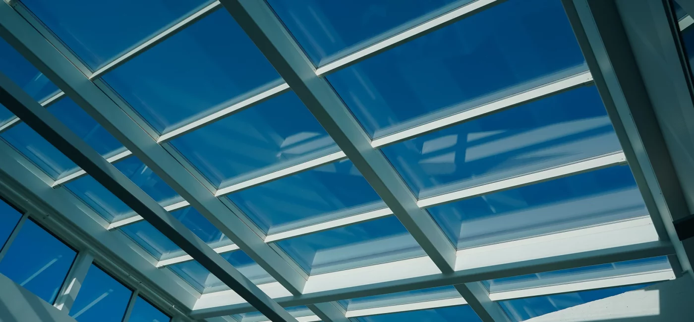 Glastak-Skärmtak-huvudbild-produktsida